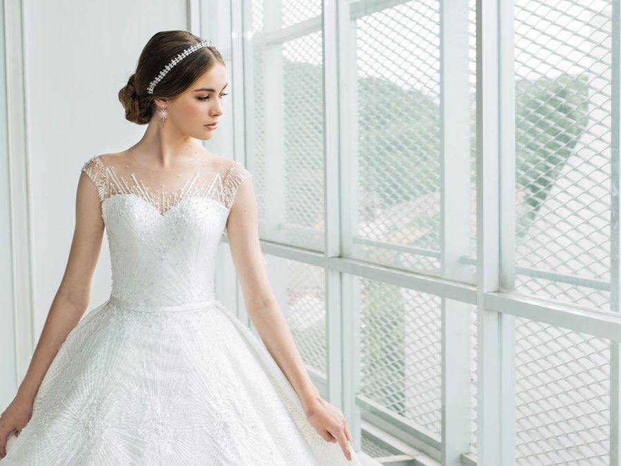 WA 0813-1723-9977 – Best Bridal Jakarta, Romantic Wedding Gown Designer